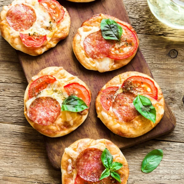 MINI PIZZA