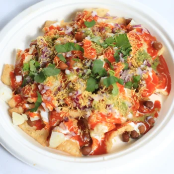 SAMOSA CHHOLE CHAAT