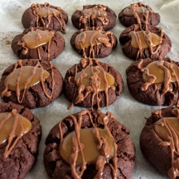 CARAMEL COOKIES