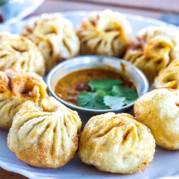 VEG PANEER FRIED MOMO